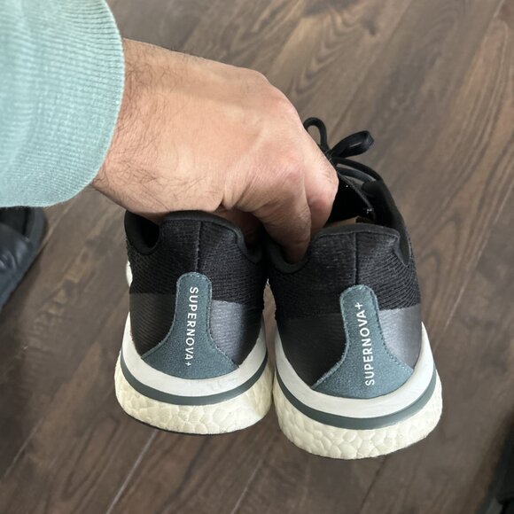 adidas Supernova Running Shoes Women's Size 7.5 Black/ White/ Silver FX2432 - Picture 5 of 7